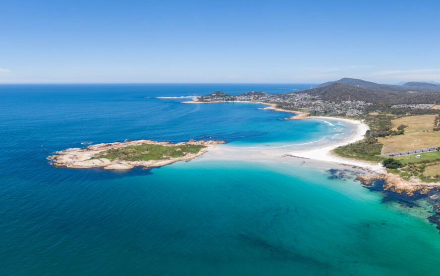 Discover Australia’s Finest: Best Hotels, Spas, Pools, and More in 2024