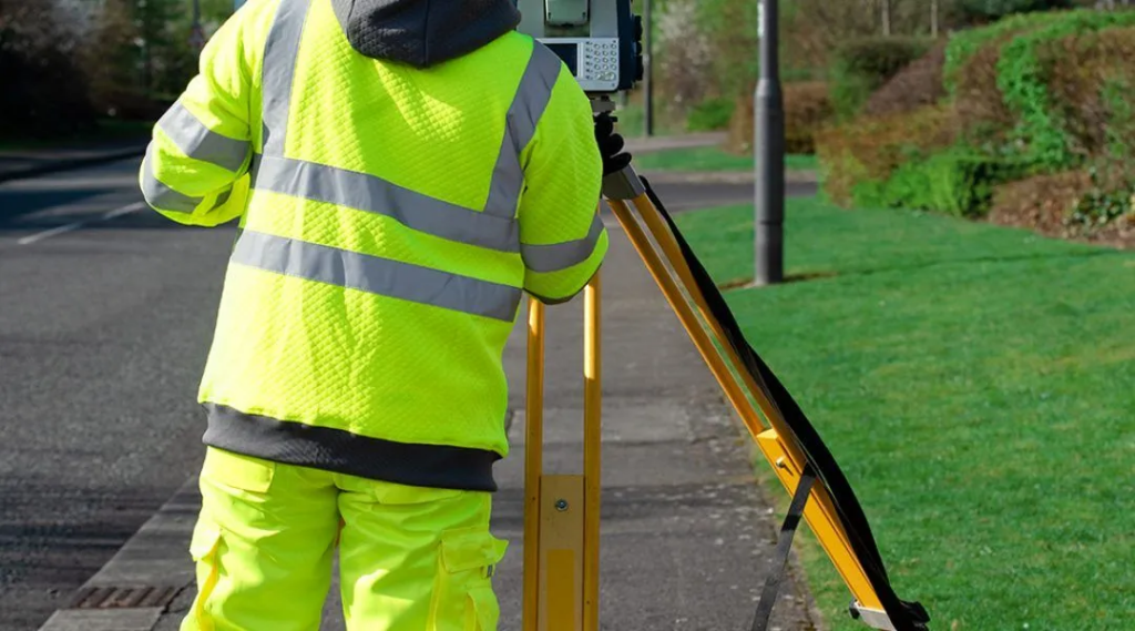 Man wearing HiVis Safety Workwear in the street work